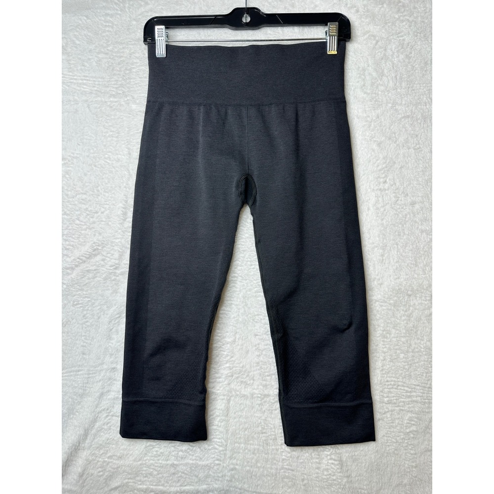 Lululemon Ebb to Street Tight Women 6 Gray Seamless High Rise Crop Leggings